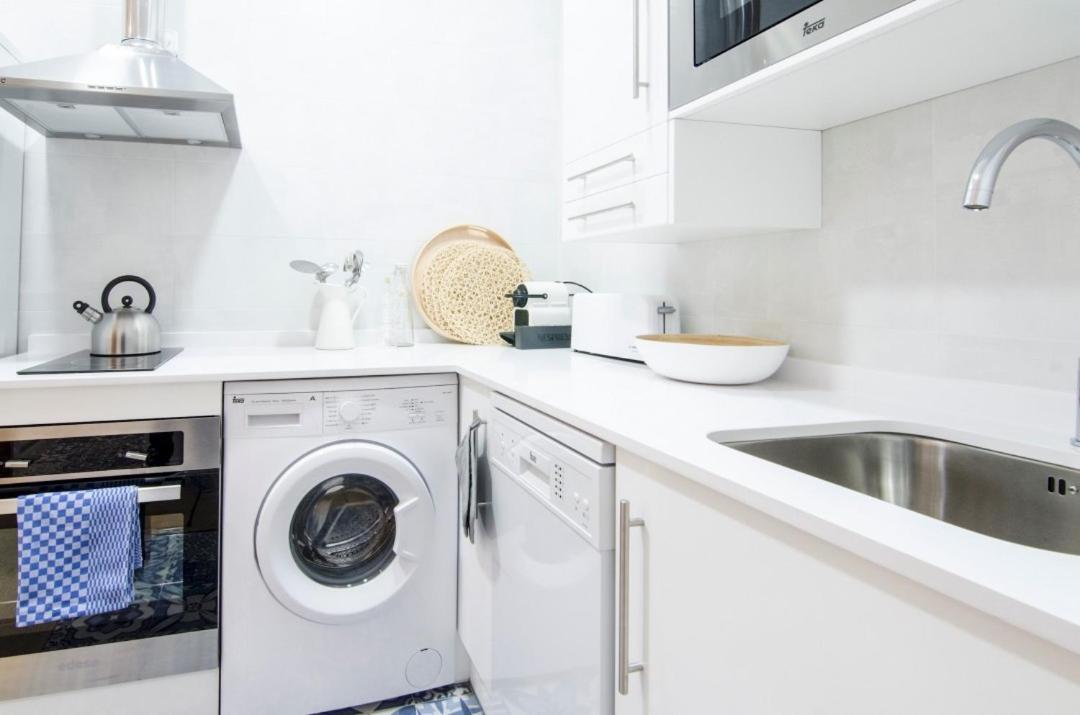 Comfy And Centric- 2Bd 1Bth- Espoz Y Mina Apartamento Madri Exterior foto